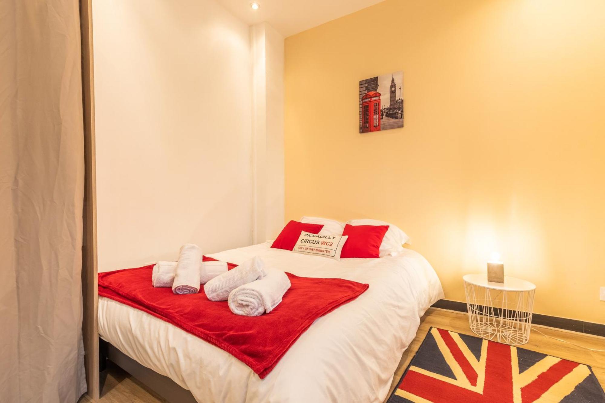 Chambre Londres Hypercentre Roubaix Calme Fibre Hotel ภายนอก รูปภาพ